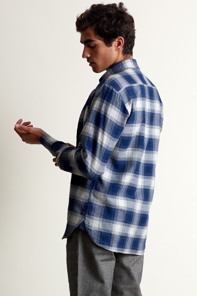 Camisa desportiva cintada Camisa desportiva cintada